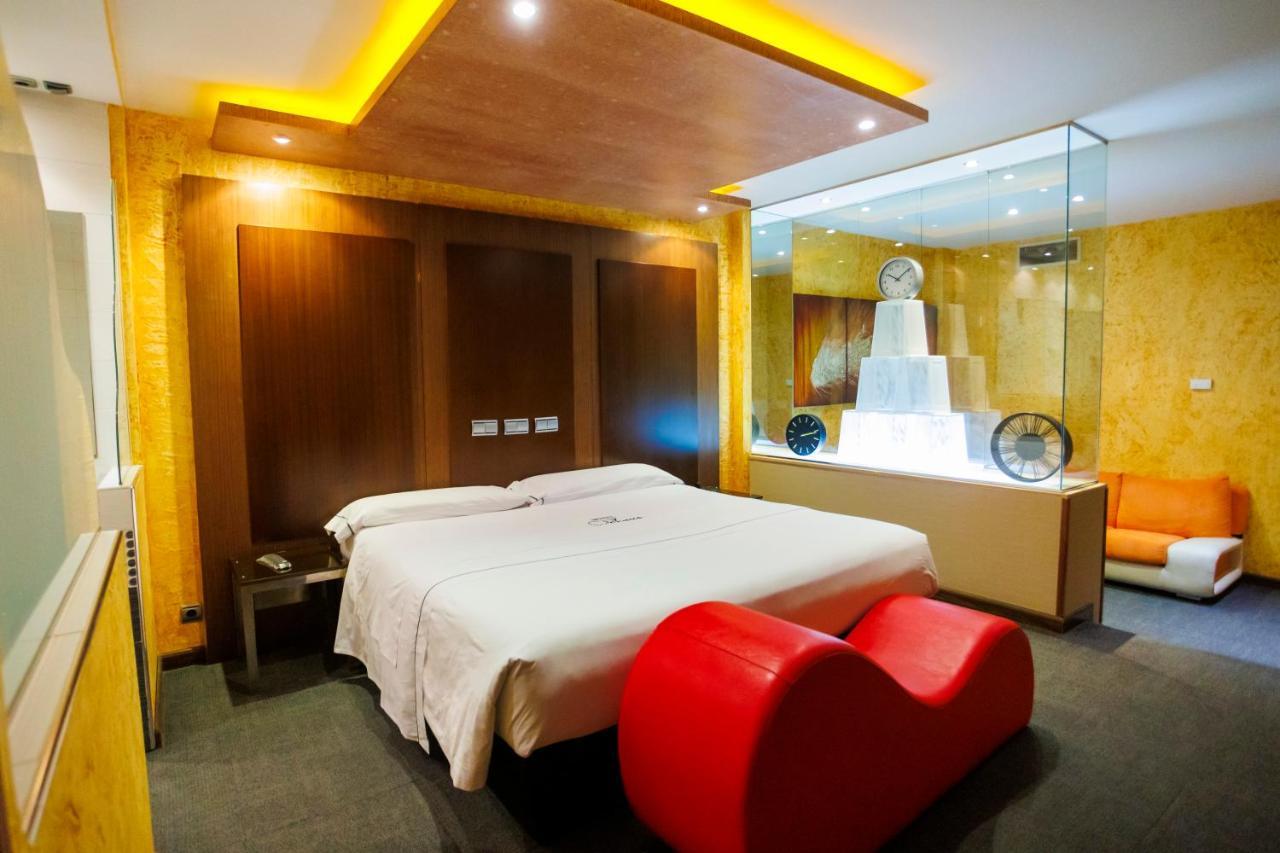 Motel Venus Valladolid Villanubla المظهر الخارجي الصورة